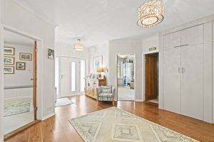 Photo 16- click for photo gallery